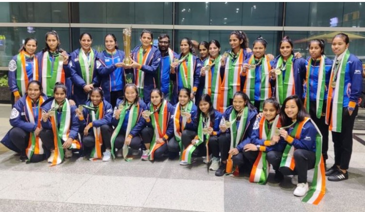 'Indian women's hockey team returned home after winning the Women's Nations '